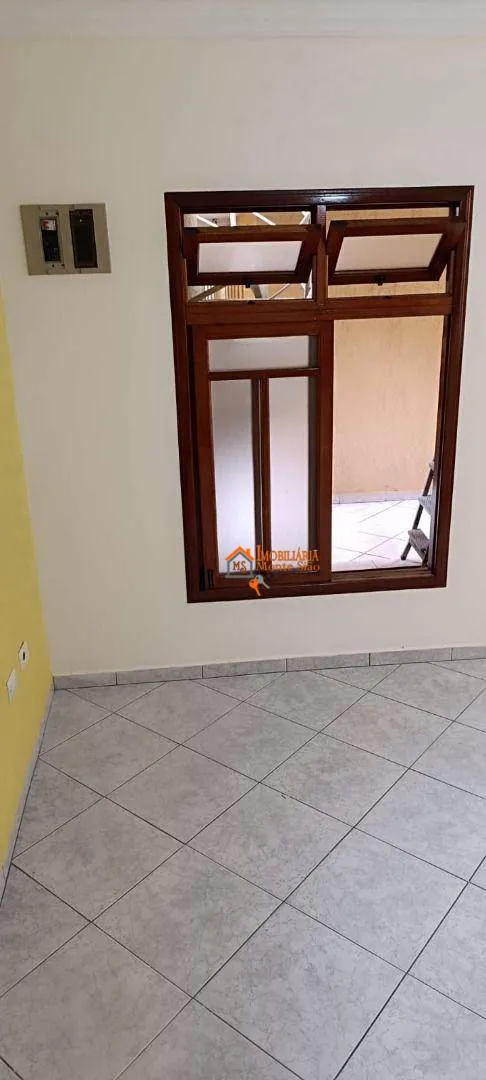 Imagem Sobrado com 2 dormitórios para alugar, 90 m² por R$ 2.500,00/mês - Jardim Tranqüilidade - Guarulhos/SP