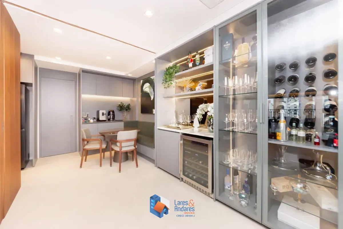 Imagem Apartamento para venda em Vila Mariana com 4 quartos, sendo 3 suítes, 206m²