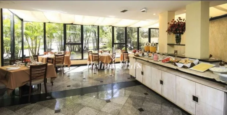 Imagem Flat disponível para locação no Hotel Bienal Suítes, com 28m², 1 dormitório e 1 vaga