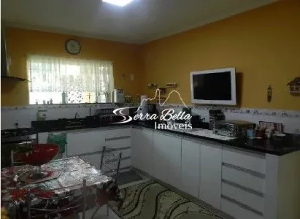 Imagem Casa com 4 dormitórios à venda, 178 m² por R$ 790.000,00 - Vargem Grande - Teresópolis/RJ
