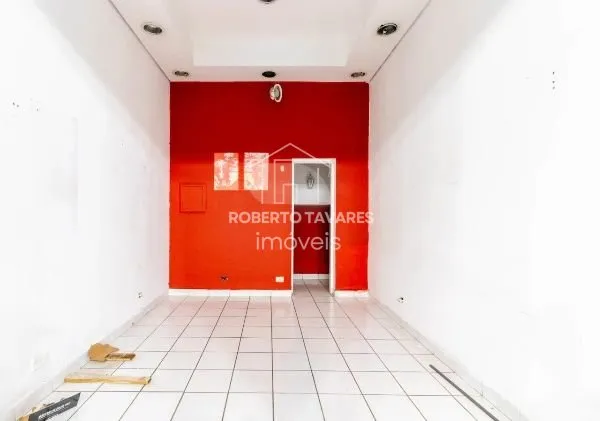Imagem Loja comercial com 700m² - Galeria com 18 Lojas - Portas com 24 metros de frente, com bastante Visibilidade.