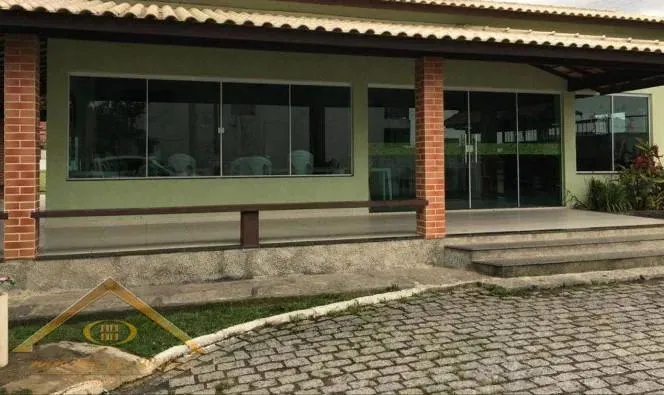 Imagem Casa em Condomínio para Venda em São Pedro da Aldeia / RJ no bairro Balneário São Pedro