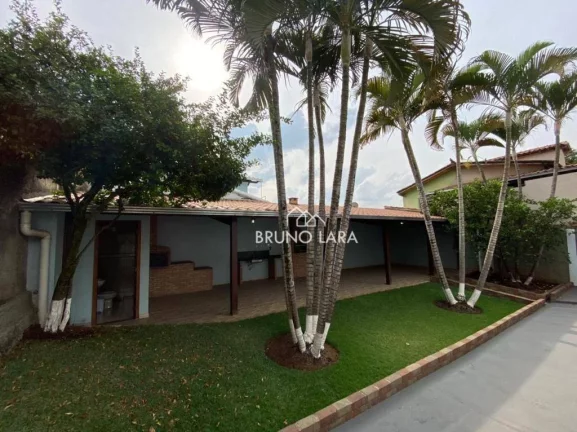 Imagem Casa à venda em Sarzedo, Bairro Cachoeira