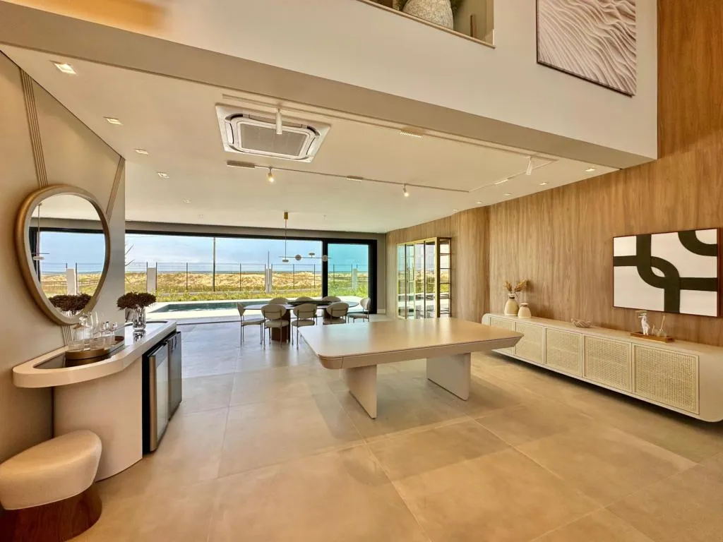 Imagem Casa em Condominio 5 Dormitórios - Bairro Capão Novo