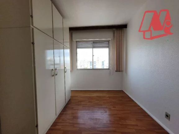 Imagem Apartamento com 1 dormitório à venda, 42 m² por R$ 178.000,00 - Santana - Porto Alegre/RS