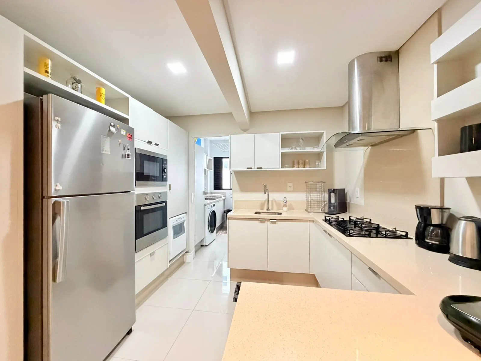 Imagem Apartamento com vista para o mar à venda com 142m2 por R$ 2.500.000,00