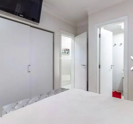 Imagem Apartamento à Venda em Moema, São Paulo-SP 3 Quartos, 1 Suíte, 2 Salas, 2 Vagas - 120m²