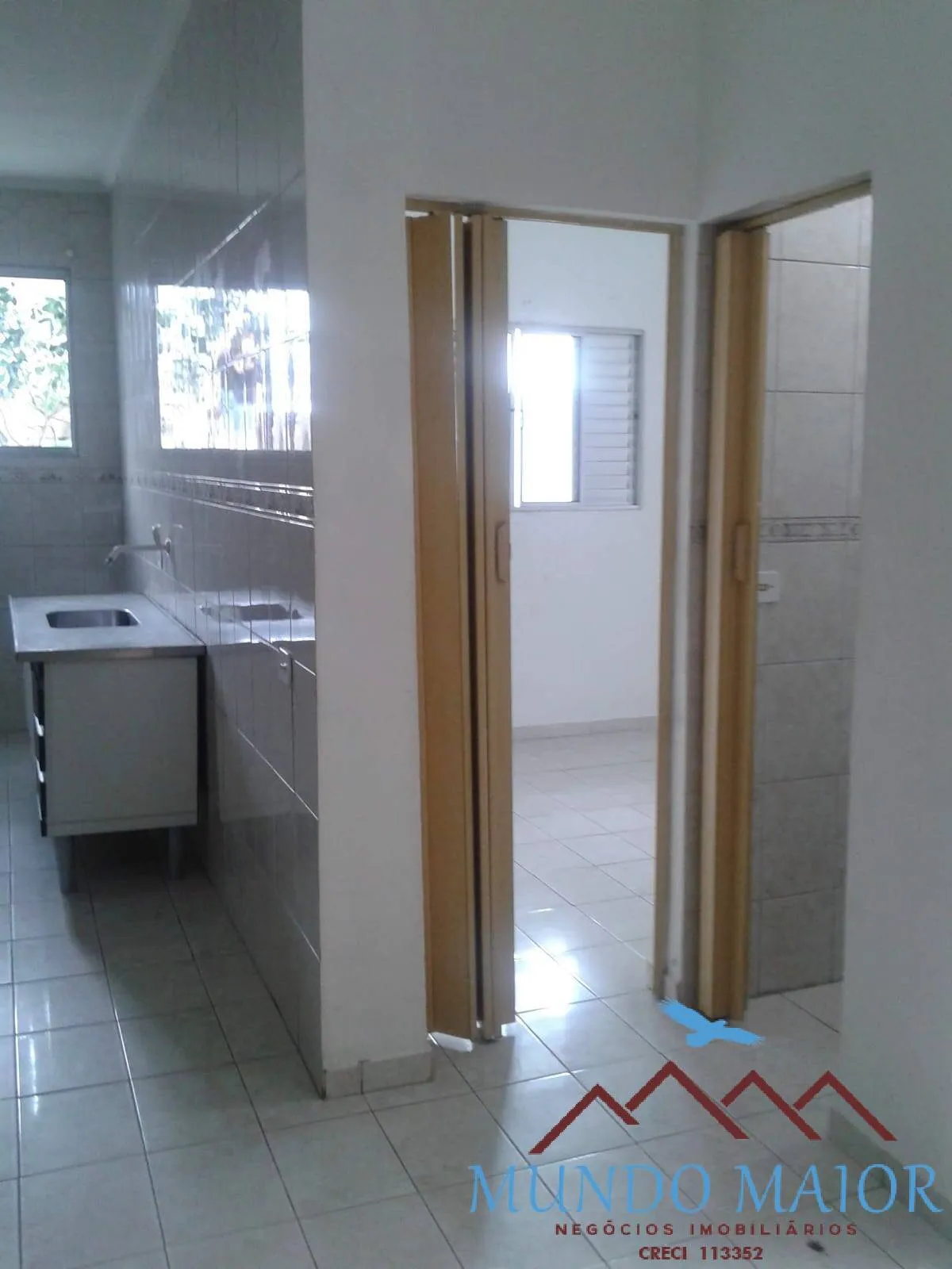 Imagem 3 Casas, 1 Só Compra - Ideal para Moradia e Renda! Veja Essa Oportunidade!