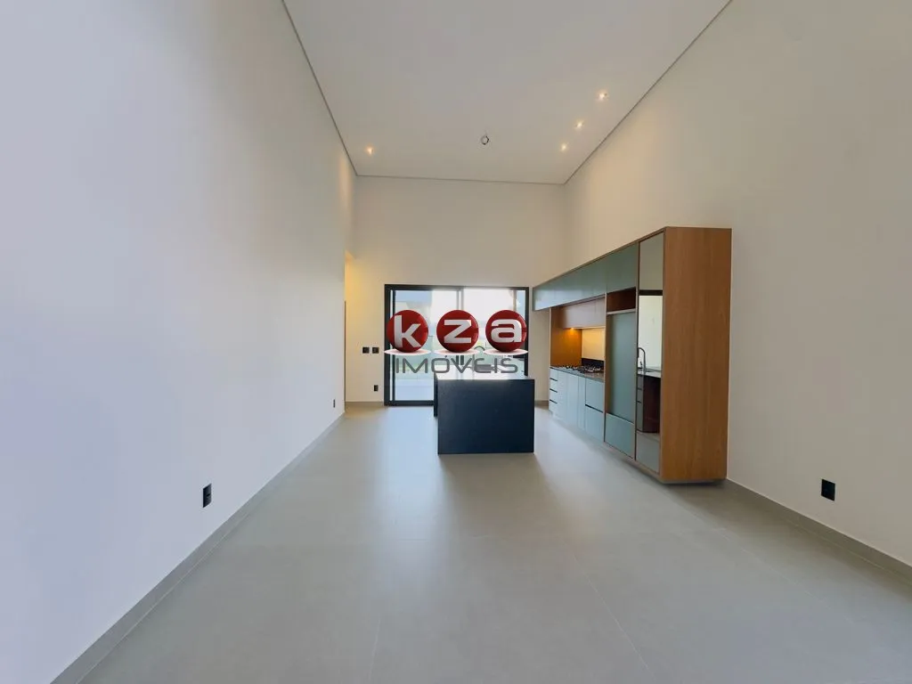 Imagem Venda de Casa em Condomínio de Luxo em Valinhos-SP, 3 Suítes, 2 Salas, 5 Banheiros, 2 Vagas, 180m²!