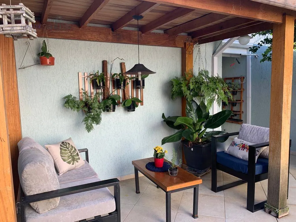 Imagem Casa ampla com excelente estrutura no Parque Sao Domingos