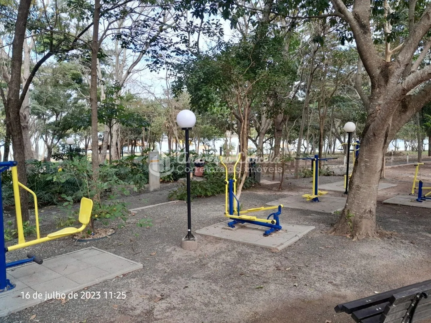 Imagem Condomínio Villagio Colombo - Rancho com 3 dormitórios à venda, 242 m² por R$ 850.000,00 - Villagio Colombo - Mendonça/SP