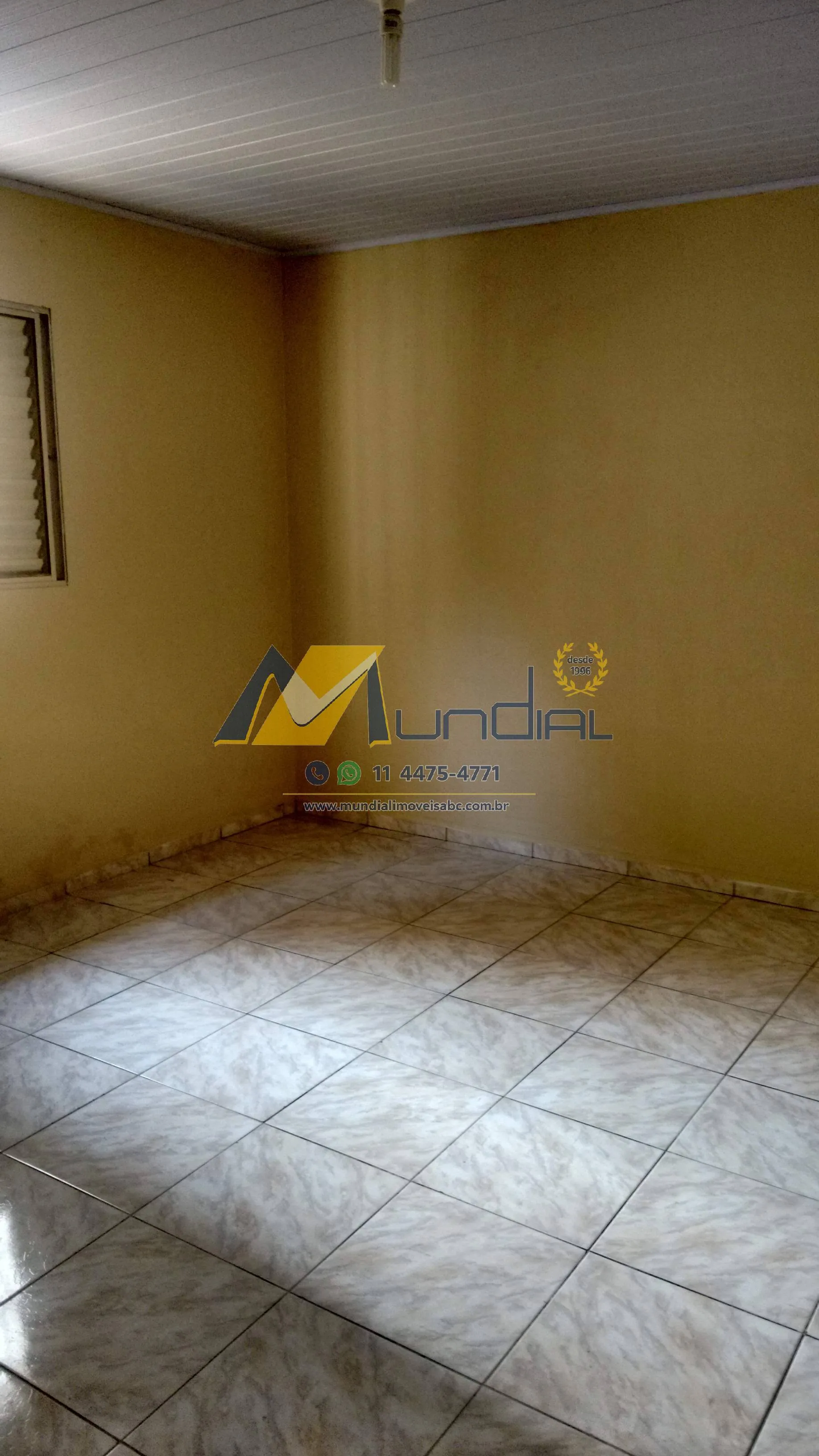 Imagem Casa localizada em ótima região, ideal para quem busca conforto.