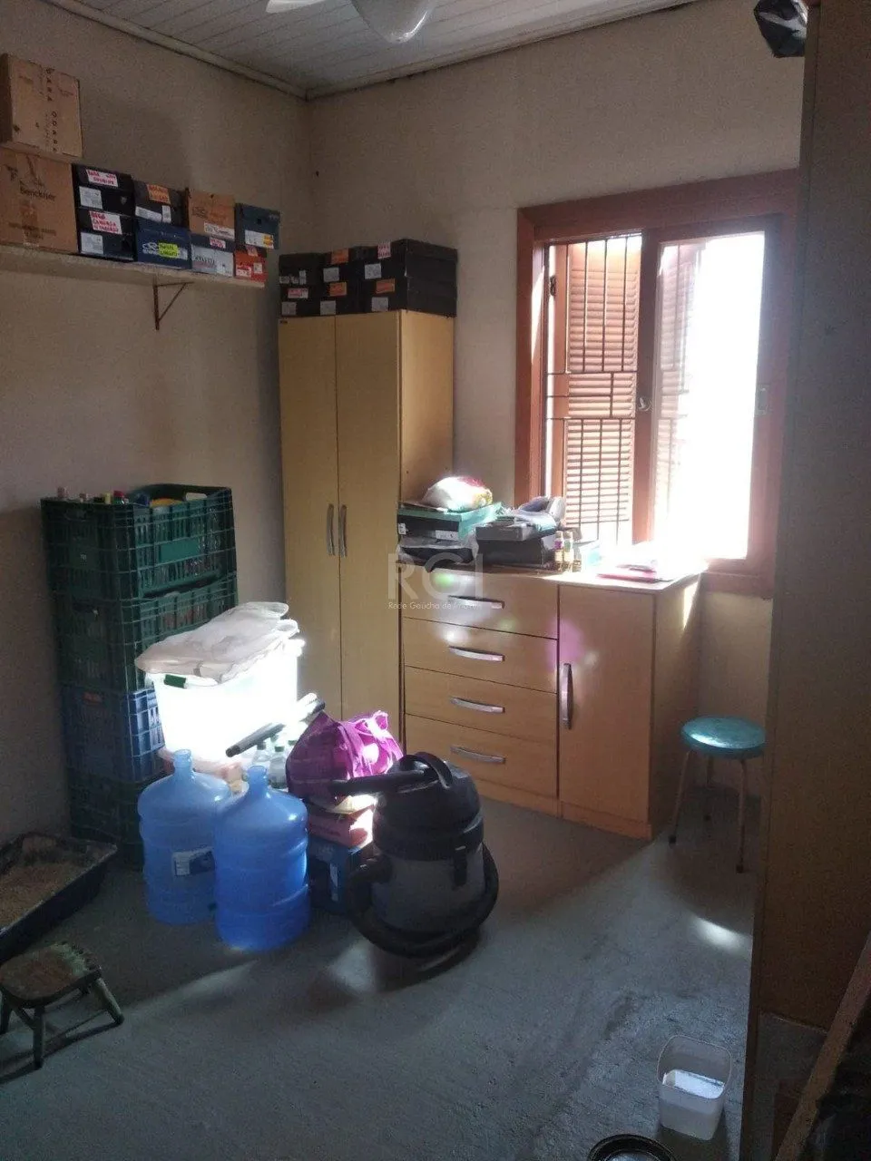Imagem Casa 2 dormitórios, sala, banheiro garagem coberta, terreno 694m² bairro Camaquã, Porto Alegre/RS