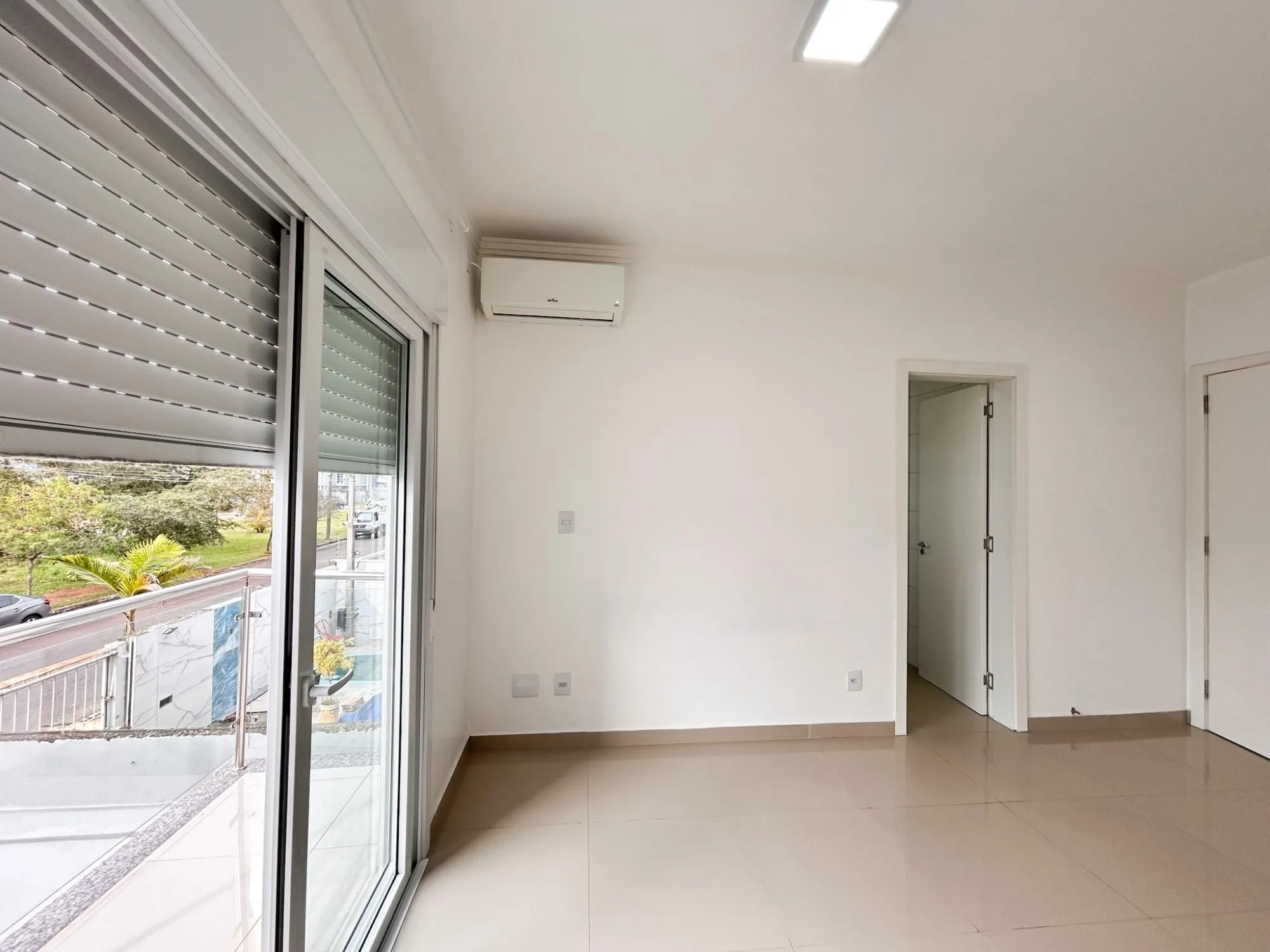 Imagem SOBRADO BAIRRO IGARA - CANOAS