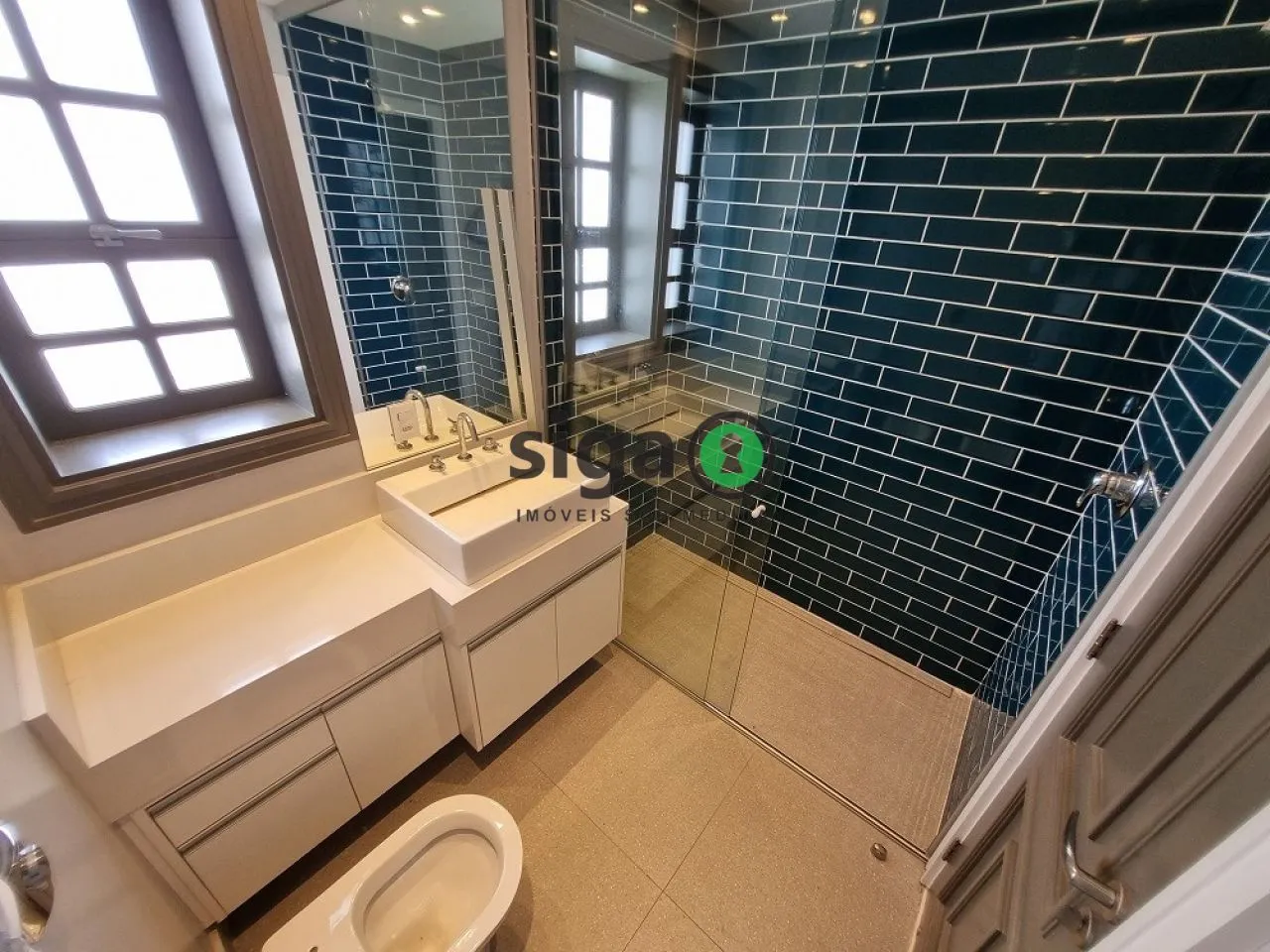 Imagem Casa em condomínio a venda no Alto da Boa Vista com 5 quartos