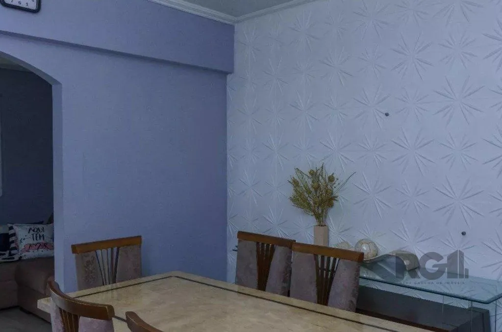 Imagem Casa 164m², 3 dormitórios, 3 vagas no bairro Jardim Carvalho