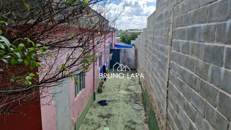 Imagem Casa disponível para venda no bairro Brasiléia - Betim/MG