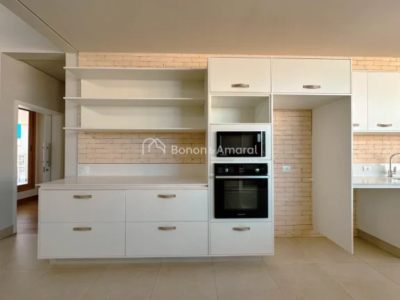 Imagem Casa de Alto Padrão com Projeto Contemporâneo e Acabamento Impecável

Esta casa de arquitetura co...
