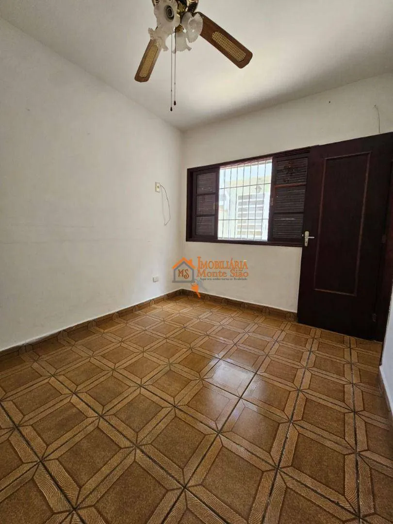 Imagem Sobrado com 3 dormitórios à venda, 175 m² por R$ 695.000,00 - Jardim Santa Francisca - Guarulhos/SP