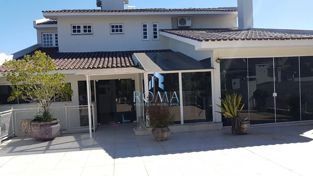 Imagem Casa 4 dormitórios à venda Nossa Senhora do Perpétuo Socorro Santa Maria/RS