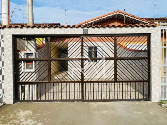 Foto do imóvel Casa com 2 dormitórios à venda, 62 m por R$ 260.000,00 - Balneário Itaóca - Mongaguá/SP