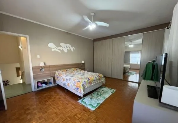 Imagem Linda casa à venda no bairro Azenha!!!