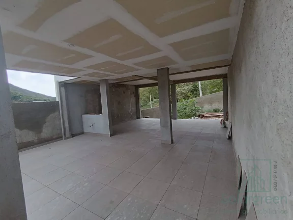 Imagem À Venda em Terra Preta, casa 3 Dorm e 3 banheiros 88 m² 790 mil