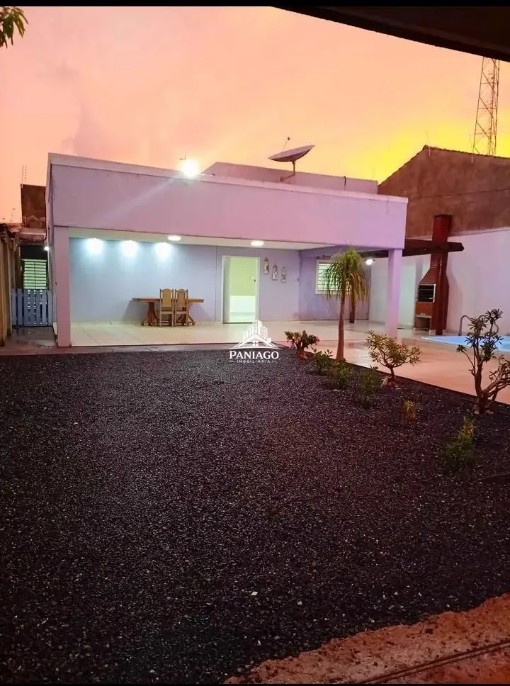 Imagem Casa co Piscina a Venda no Bairro Paiaguás em Várzea Grande