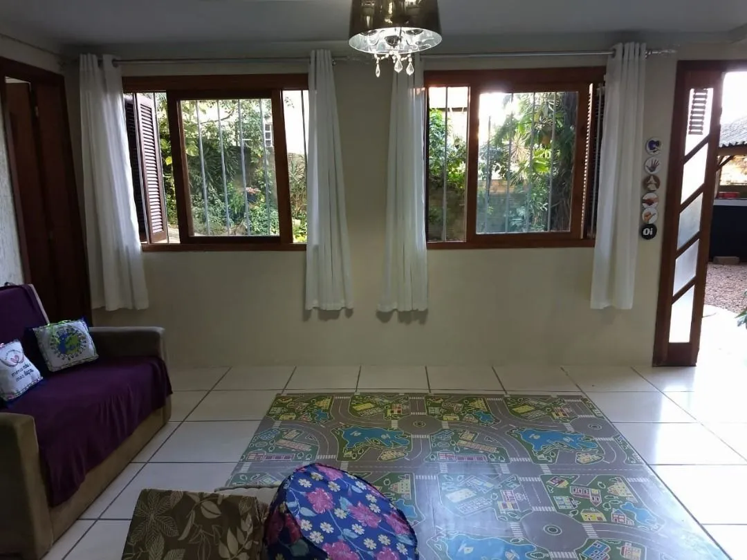 Imagem Casa para Venda - 200m², 4 dormitórios, sendo 1 suites, 4 vagas - Ipanema