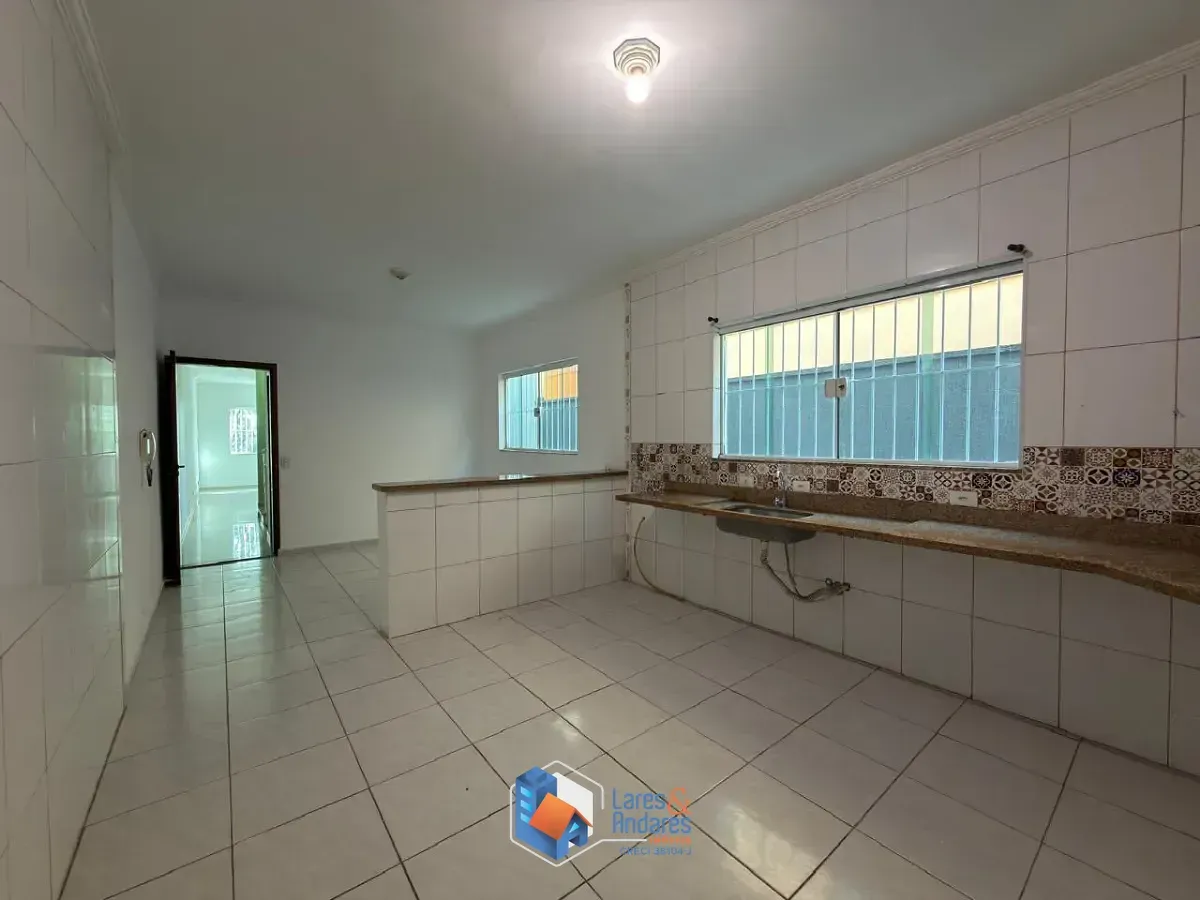 Imagem Sobrado para venda em Vila Nova Mazzei com 3 quartos, sendo 3 suítes, 181m²