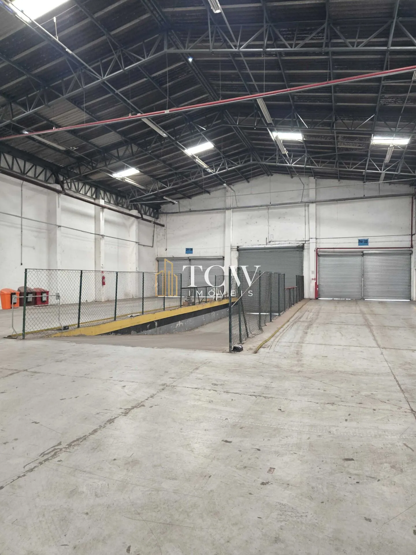 Imagem GALPÃO LOGÍSTICO PARA LOCAÇÃO | 9.507 m² | 37 DOCAS | AO LADO DA MARGINAL TIETÊ