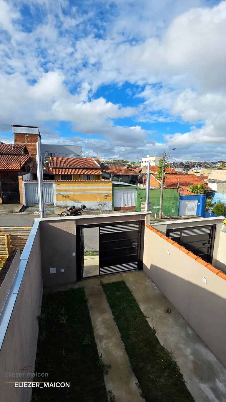 Imagem Sobrado a venda com 2 quartos no bairro são bento em Poços de Caldas - MG