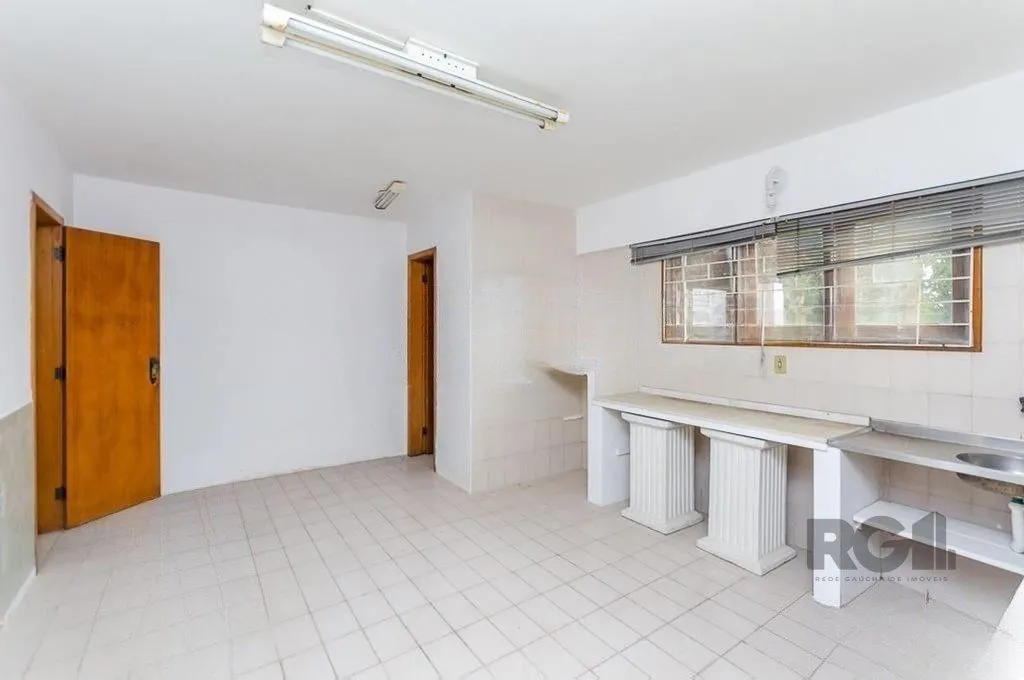 Imagem Casa de 3 dormitórios no bairro Vila Jardim