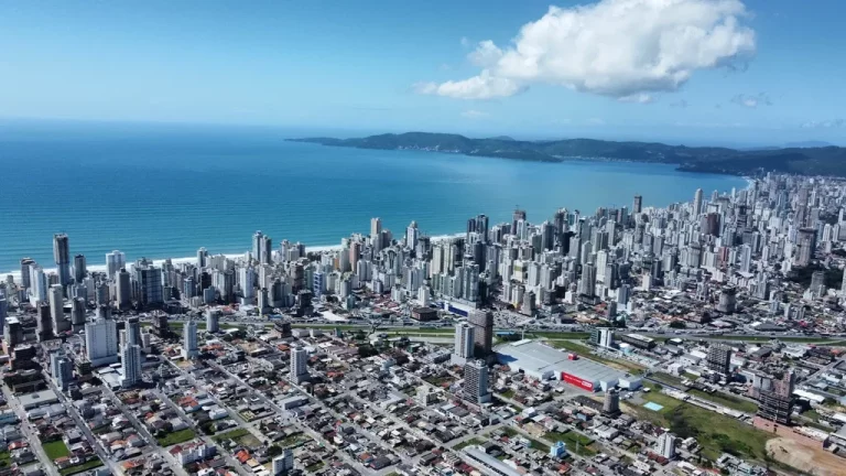 Imagem Twin Towers - Residencial - Apartamento à venda no bairro Morretes - Itapema/SC