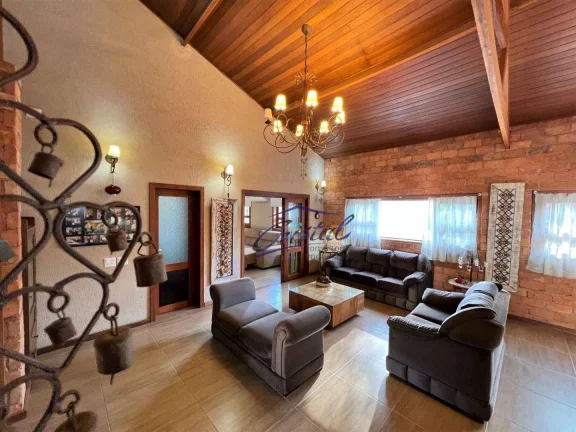 Imagem Casa Térrea impecável - 5 dormitórios - 3 suítes - Piscina!
