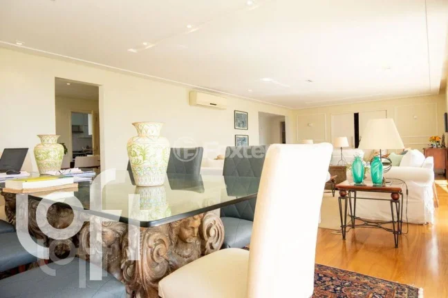 Imagem Apartamento Alto da Lapa - 366M², 4 Dorms, 4 Suítes, 5 Vagas, Varanda.