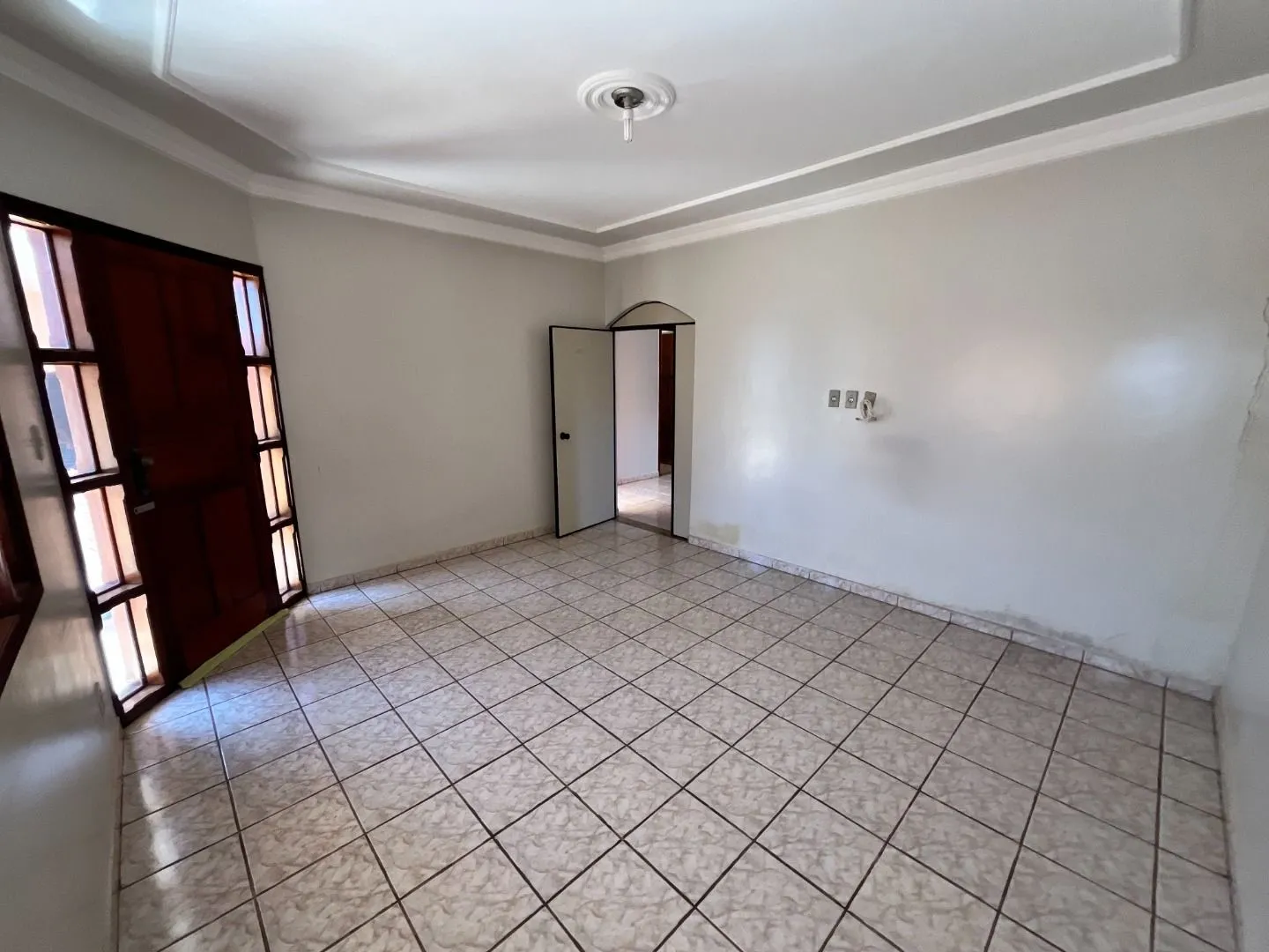 Imagem Casa com 3 dormitórios à venda, 194 m² por R$ 720.000,00 - Alto dos Caiçaras - Patos de Minas/MG