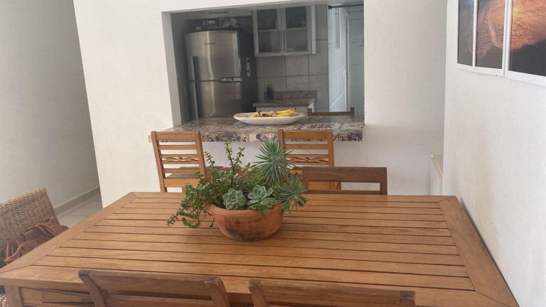 Imagem Apartamento com 2 Quartos à Venda, 75 m² em Cambuí - Campinas