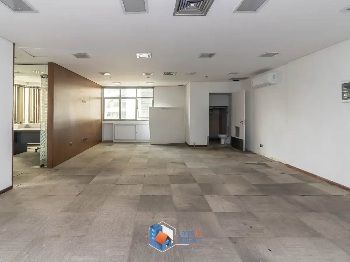 Foto do imóvel Conjunto comercial para venda em Vila Olímpia, 110m² em Rua Casa do Ator