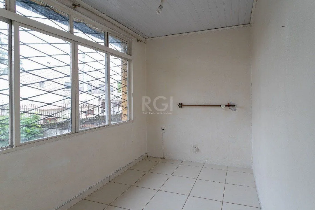 Imagem Casa para Venda - 0.01m², 5 dormitórios, 10 vagas - Petrópolis