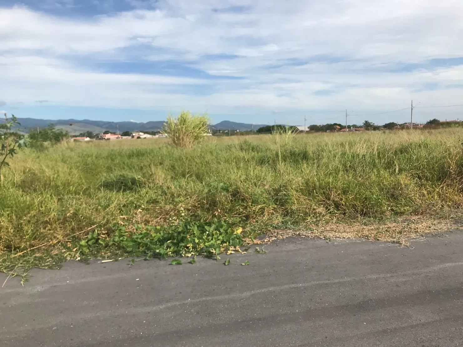 Imagem Terreno à venda 128M², Conjunto Habitacional Terra dos Ipês W, Pindamonhangaba - SP