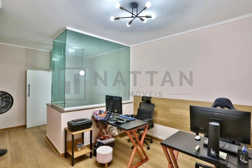 Imagem Sobrado à venda no Anália Franco com 320 m², 3 dormitórios e escritório independente