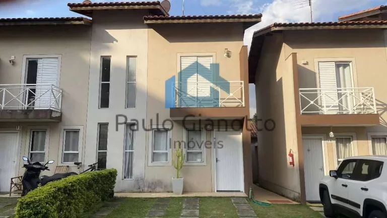 Imagem Casa à venda em lindo Villagio no Centro de cotia