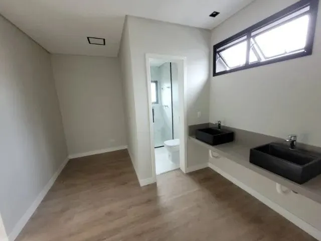 Imagem Casa à venda 4 Quartos, 1 Suite, 2 Vagas, 250M², Jardim São Judas Tadeu, São José dos Campos - SP | Condomínio Reserva Rudá