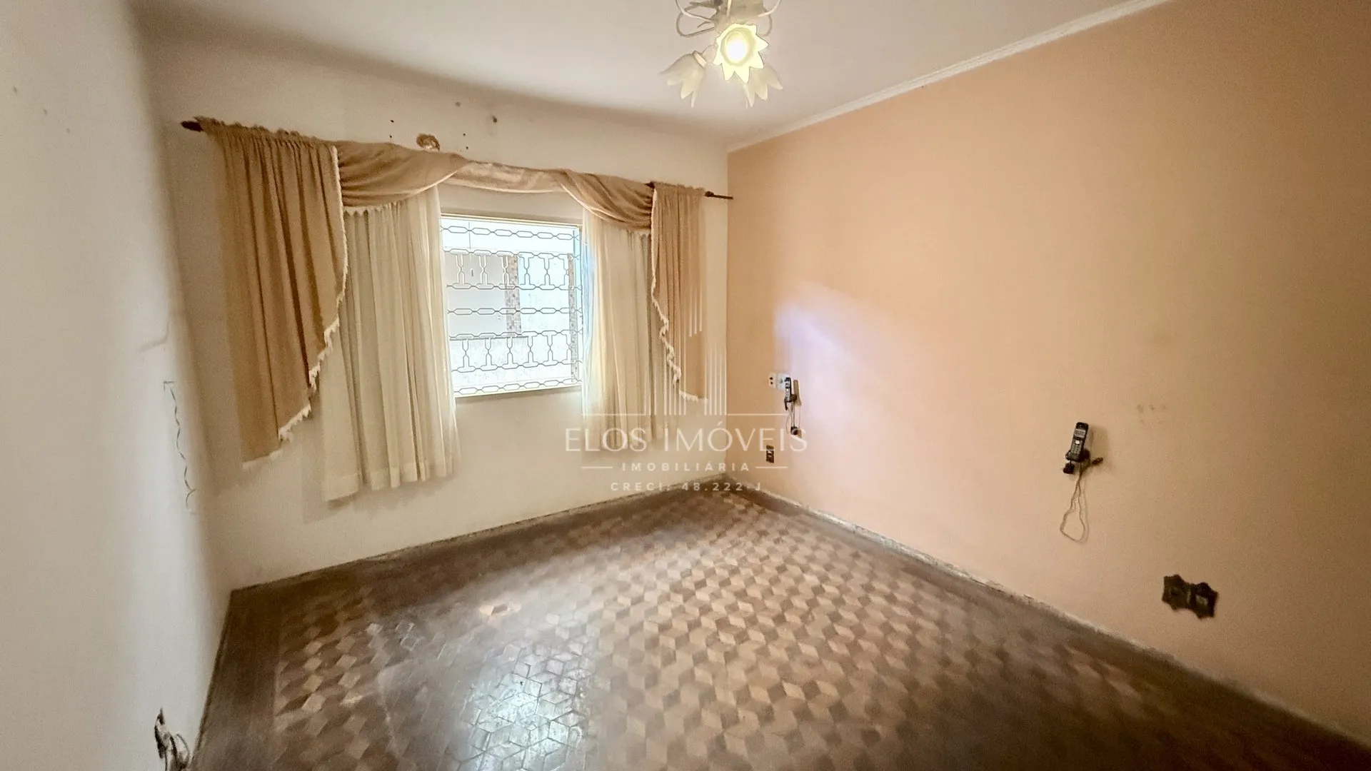 Imagem Casa de 3 quartos, 235m² no bairro Vila Cristóvam, em Limeira