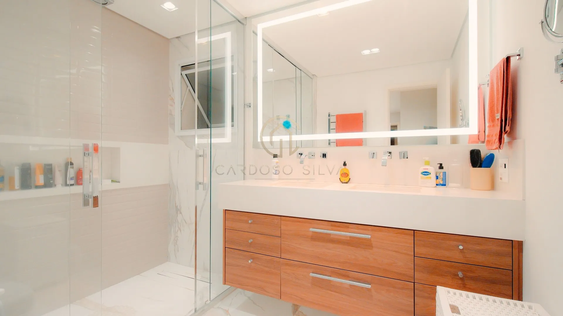 Imagem Condomínio Premier Espaço Cerâmica em São Caetano do Sul - APARTAMENTO DE 198m2 LINDÍSSIMO