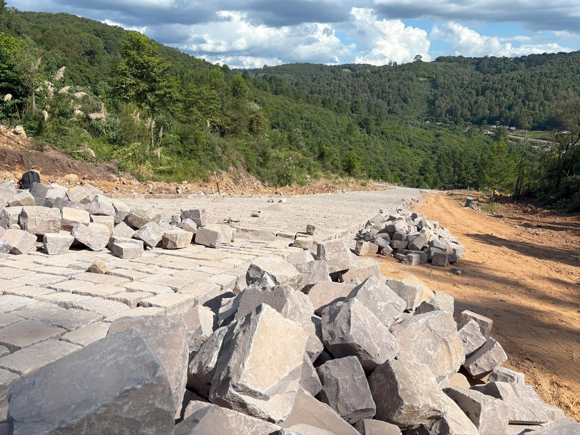 Imagem Lote à venda em Caxias do Sul, Parada Cristal, 331.5m2