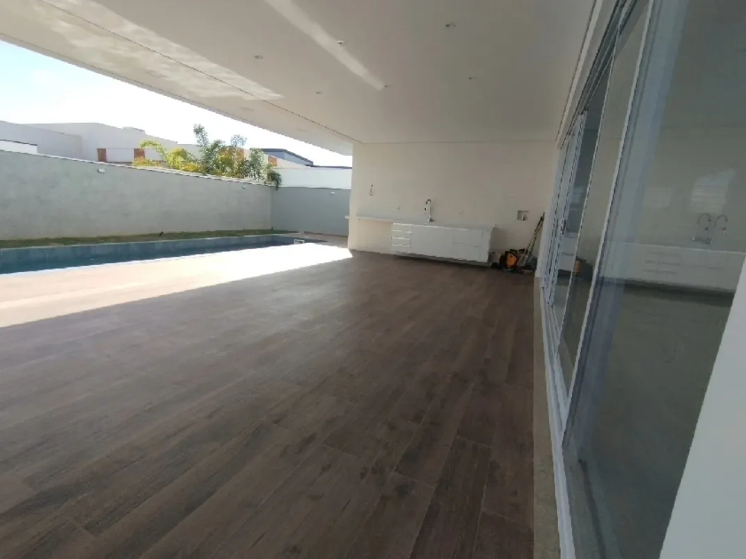 Imagem Sobrado Impecável no Alphaville 1 ? 4 Suítes, Pé Direito Duplo e Design Moderno