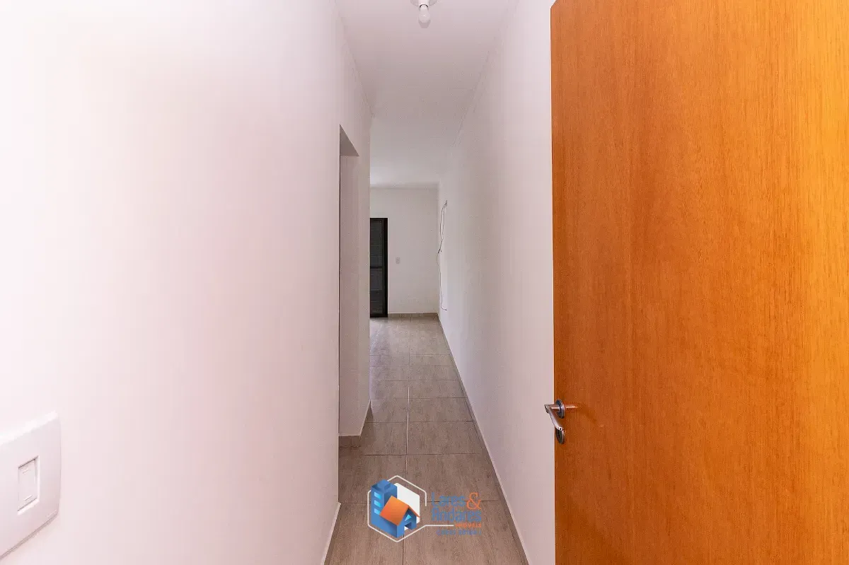 Imagem Sobrado para venda em Parque São Domingos com 3 quartos, sendo 3 suítes, 102m²