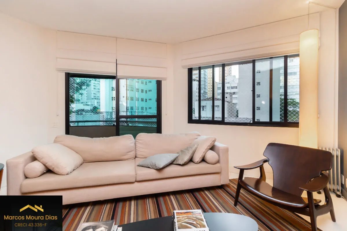 Imagem apartamento de 120m² com 3 dormitórios, sendo 1 suíte, sala para dois ambientes e 2 vagas. Edifício com Lazer e Portaria 24 hs